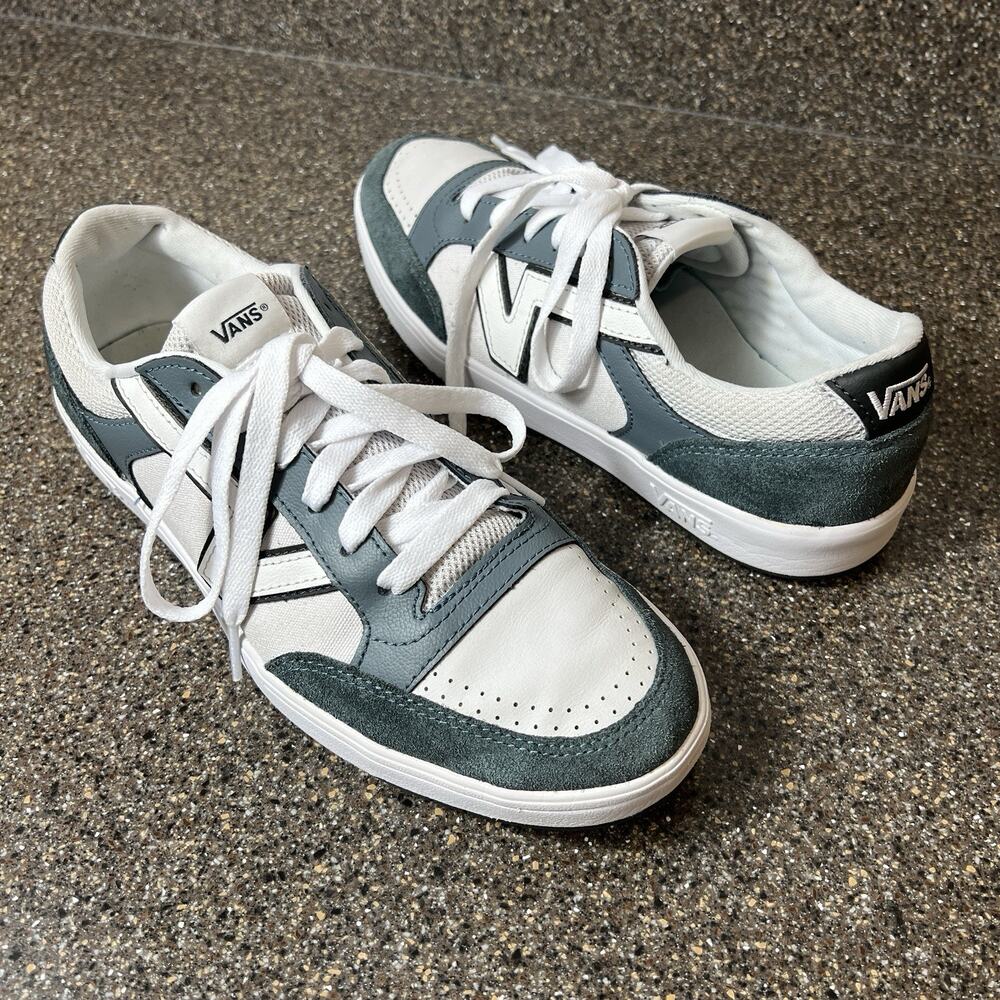 VANS Lowland ComfyCush Lace Up Skate Shoes Mens 10.5 White/Gray Leather Women 12